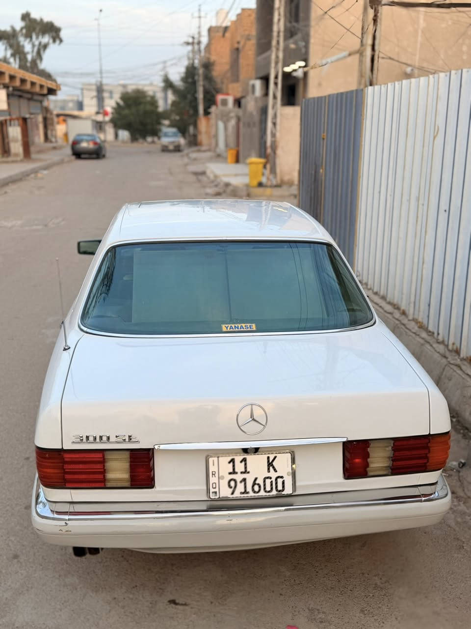 سلام عليكم  مرخصت مدير الكروب المحترم
مارسيدس جامبو رئاسي باب كصير  موديل١٩٩١

سيارة نظيفة حدادية جديدة 

صبغ عام جمالية بلا ظربة 

تخم تاير جديد 

 

غرفه حبريه مخمل جديدة

جام كلة كهرباء بردة خلفية 

كراسي كهرباء ستيرن كهرباء 

محور ٣٠٠٠ vvt

رقم نكليزي ب اسمي سنويه ٢٠٢٩

سيارة ماناقصها برغي 

مكاني بغداد  ***********

سعر٧٥ 

واسف ع الاطاله
