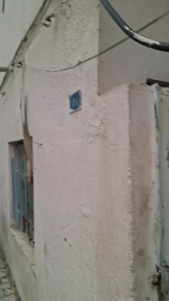 بيت للايجار شعلة قطاع 2 شارع حبيبه ثاني بيت ع ركن ***********
