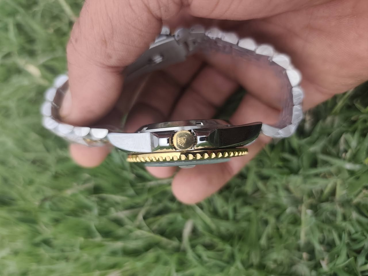 ساعه رولكس ضهر كشف طلاء ثابت قفل تاج مختمه باله امزون شرط البيع توصيل موجود


**إذا كنت صاحب هذا الإعلان وتريد حذفه لأي سبب، رجاءا أرسل رسالة إلى الدعم الفني**