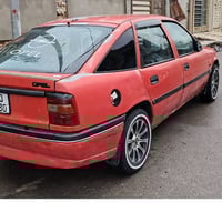 للبيع حجم ١٨ موديل 1993 السعر ٣٢  ٠٧٥١١٥٣٤٢٤٨