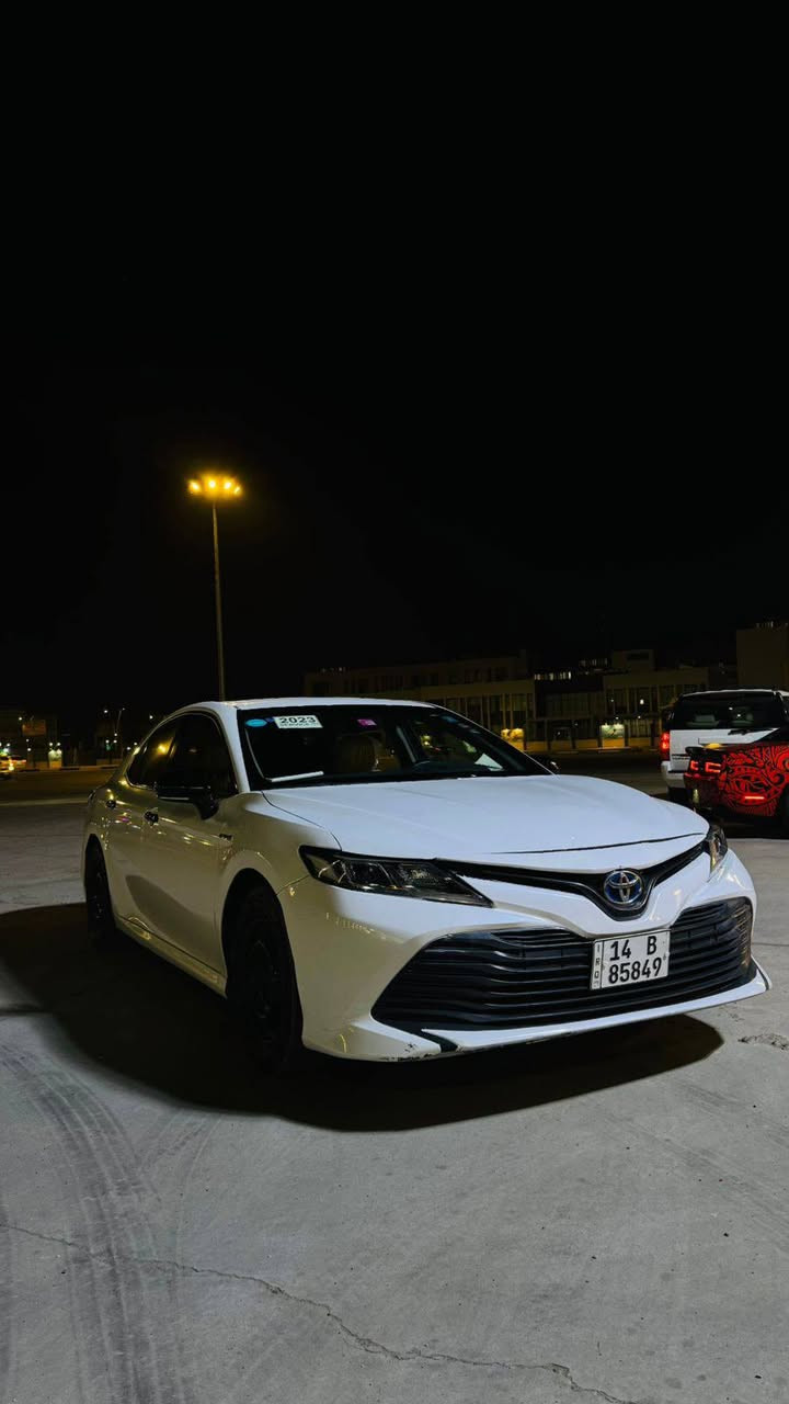 السلام عليكم كامري 2019 تكسي الامارات هايبريد معلايه 23 مصبوغه عام السعر 107 للاتصال ***********
