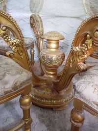 ميز طعام • ٤ كراسي • زان ملكي