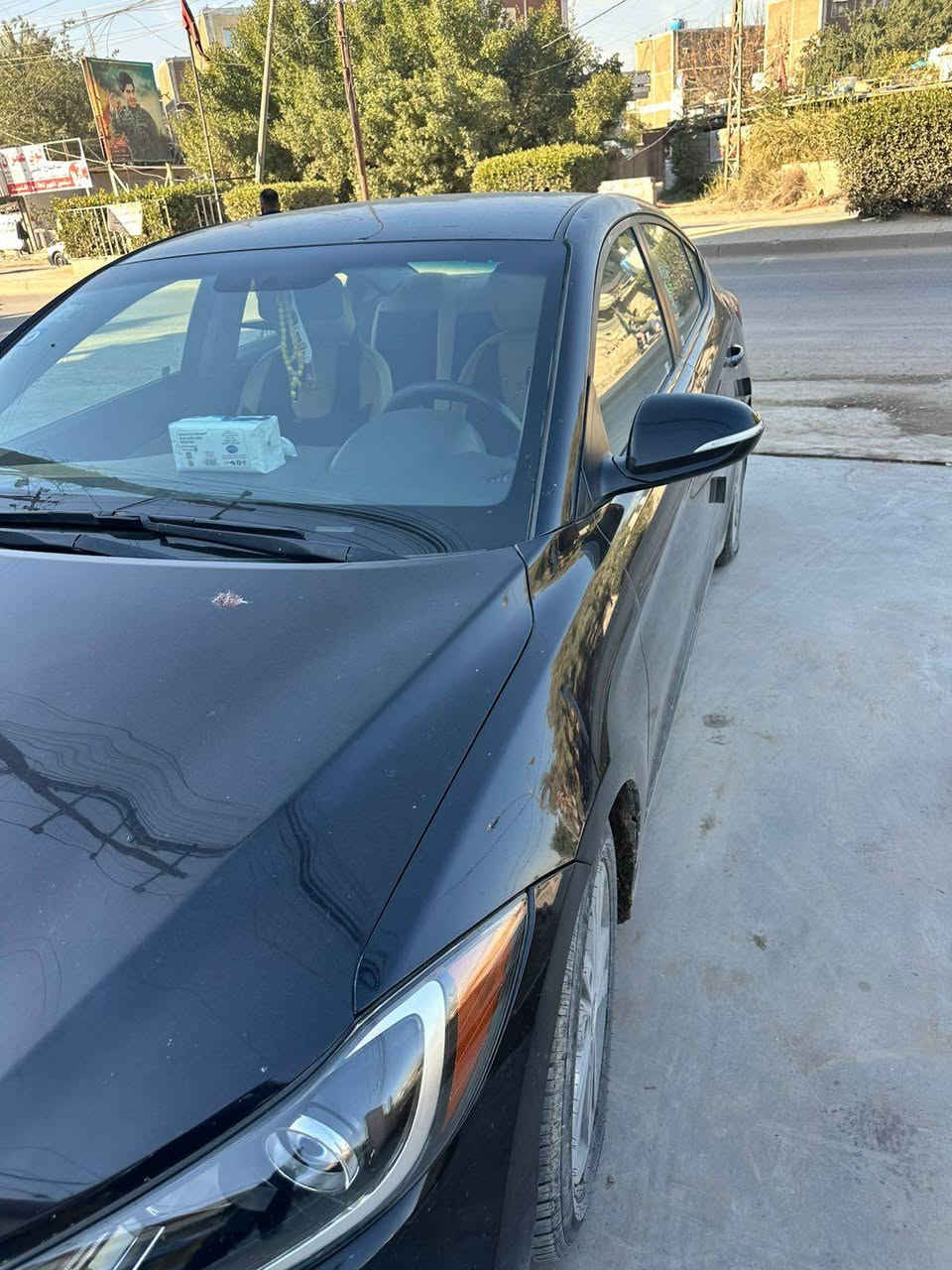 النترا موديل 2018 
لون اسود وارد امريكي حادث فقط بنيد خفيفه جدا
مكينه 2.0 دوش 
لا شاصي ولا لغود 
مواصفات حلوه 
شاشه كبيره
كامره دواره
كشنات تدفئه تبريد 
اشاير بالمري 
ماشيه 105 
العنوان الدوره 
***********
بيع مستعجل 

السعر 117 

رجاءاً ماجاوب على الخاص نهائي ولا التعليقات 
الشراي يتصل وعيوني الك بغداد, العراق
