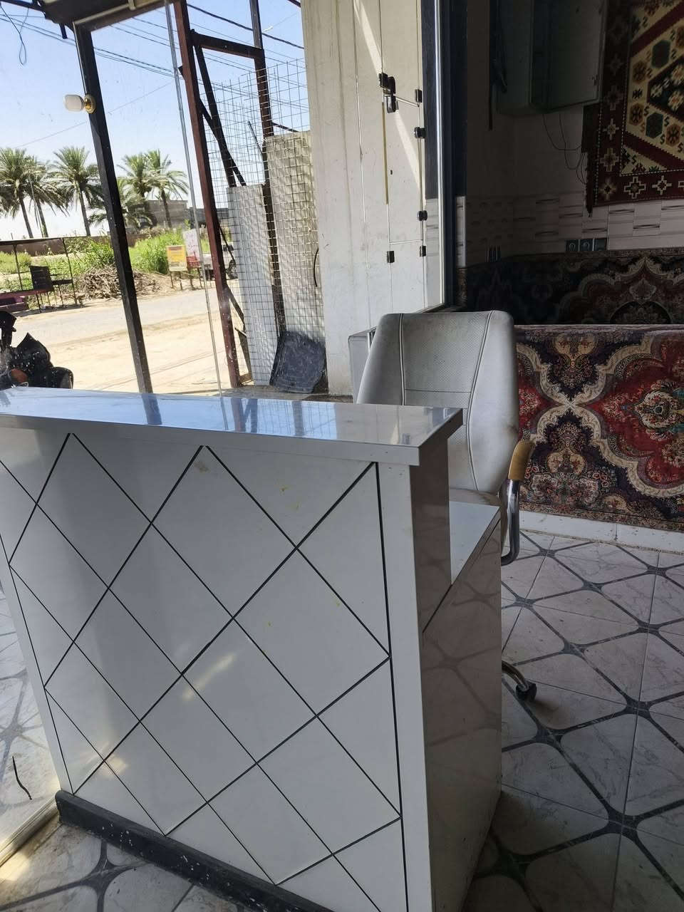 سلام عليكم غراض مطعم البيع استعمل قليل شوي هبركر + كبست صاج + قليه كنتاكي + ميز محاسبه وكرسي + اليريد شلع ابيع اليريد مفرد ابيع وبسعر مناسب تصال علا الرقم ***********
