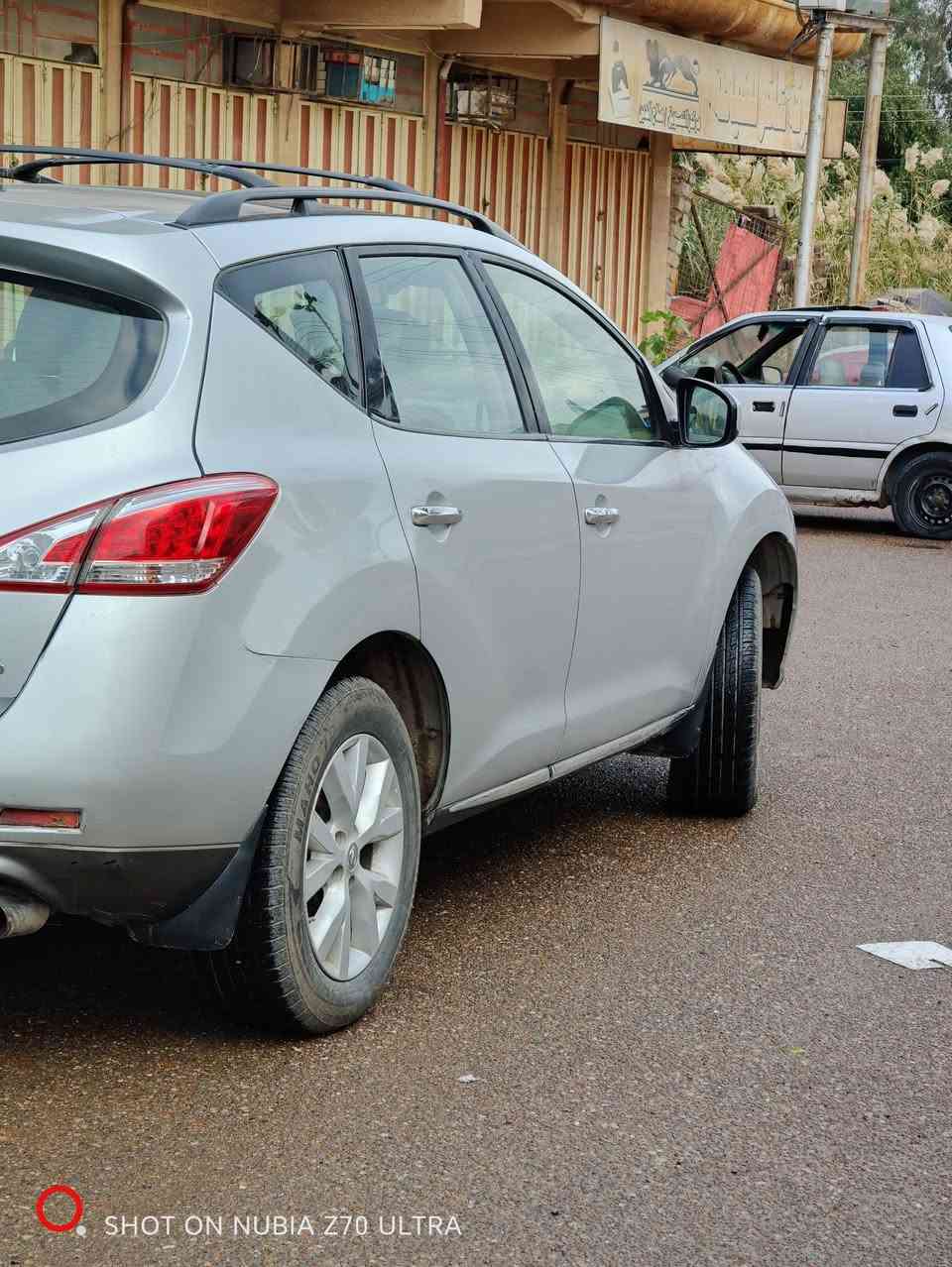 نيسان مورونو 2012 للبيع او مراوس فول مواصفات رقم بغداد انكليزي تحويل مباشر كير ومحرك جدد وتخم تاير وصدر .. السعر 95 .. ***********
