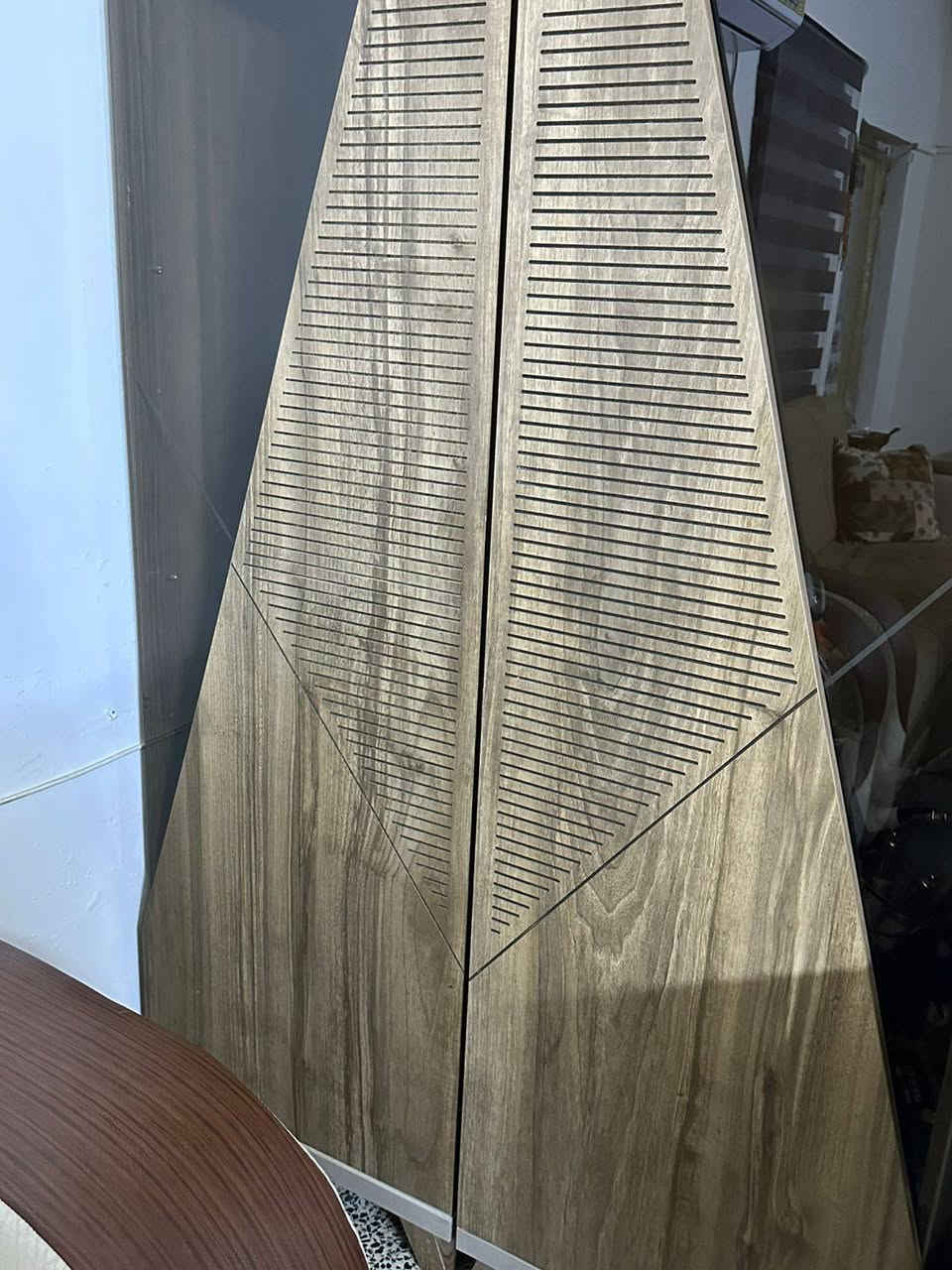 بوفيه وكنتور نضيفات سعرهن اثنينهن 100 عنوان بغداد غزاليه
***********
