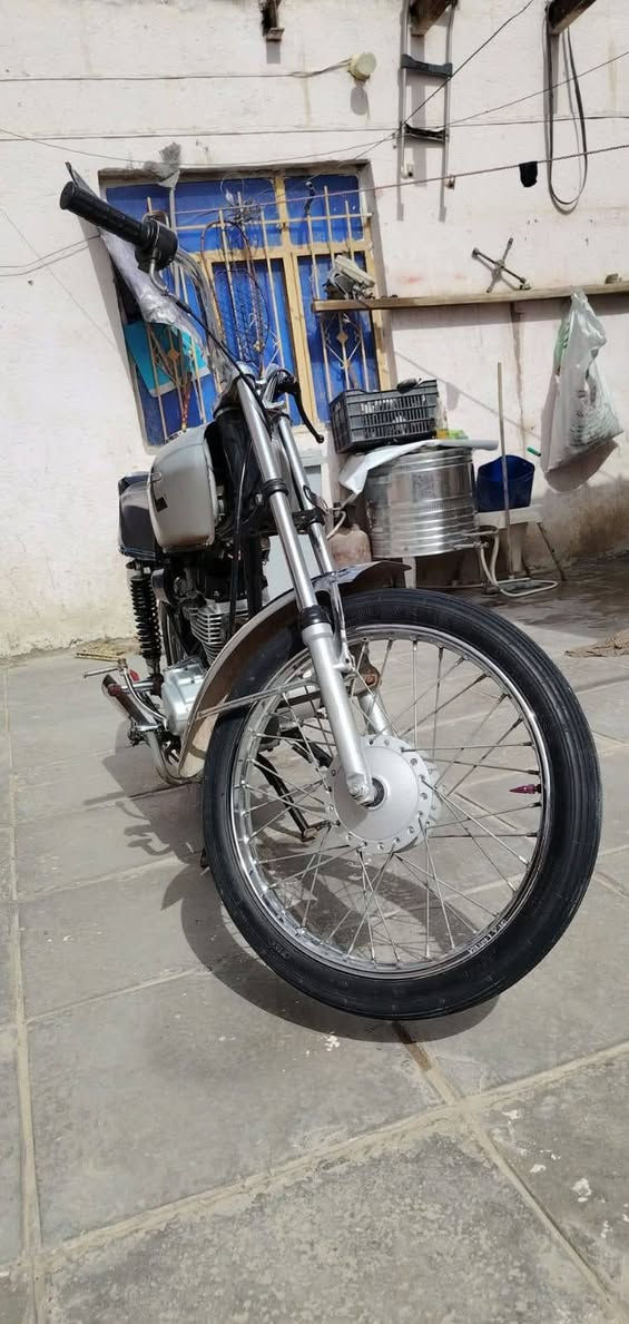 سلام عليكم من رخصت الدامن دراجه للبيع مكان ناصريه مركز مبدل بيها بس بستم وبيكم خير وتدللون السعر 500


**إذا كنت صاحب هذا الإعلان وتريد حذفه لأي سبب، رجاءا أرسل رسالة إلى الدعم الفني**