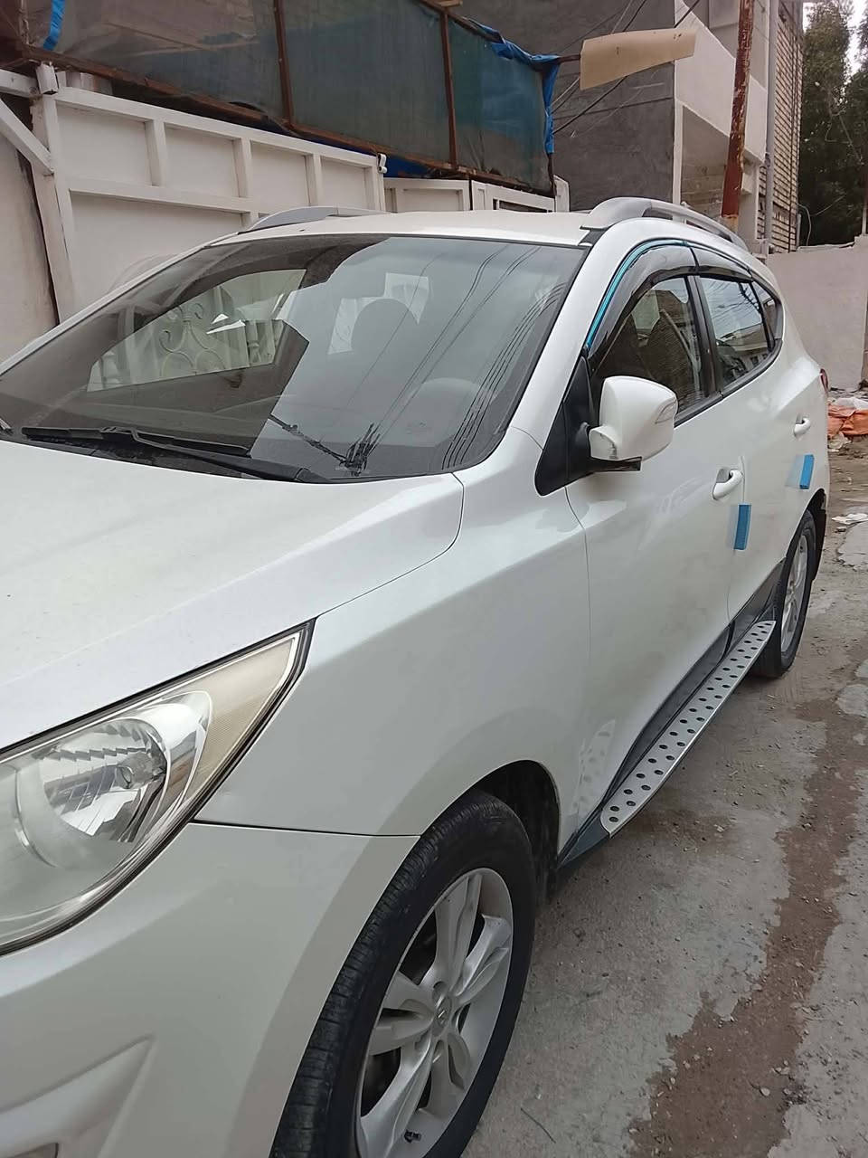 توسان خليجي  موديل 11 داخل لونين
بسمي رقم انكليزي  تحويل مباشر 
لاتبديل لا صبغ
مكينة 2000 دوش تبريد تتفئة شغالة 
صدر امامي خلفي جديد تخم تاير 
السونار مرفق بل منشور
عنواني البياع تقاطع درويش 
هاذة رقمي
***********
