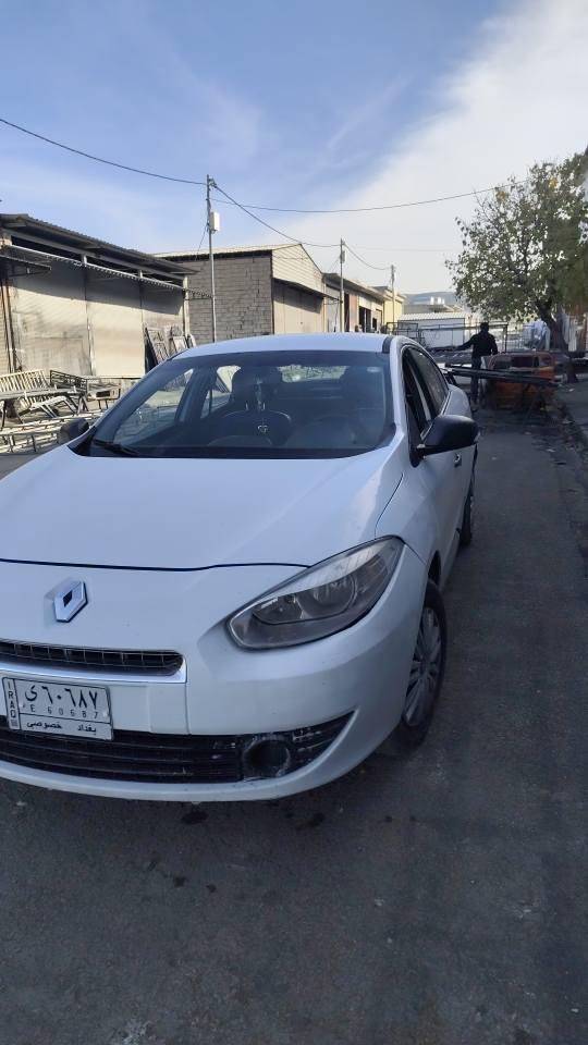 ڕینۆ فلۆنس 2013 هەزەو پاکانەی بۆ کراوە سێ یان چوار پارچەی سبوخە بێ ناوگرتن پشتن و پێش کەپسە بێرباگی نەتەقیوە سەیارەکە لە سۆرانە نرخی 52 کەمێک مەجال سوران, أربيل


**إذا كنت صاحب هذا الإعلان وتريد حذفه لأي سبب، رجاءا أرسل رسالة إلى الدعم الفني**