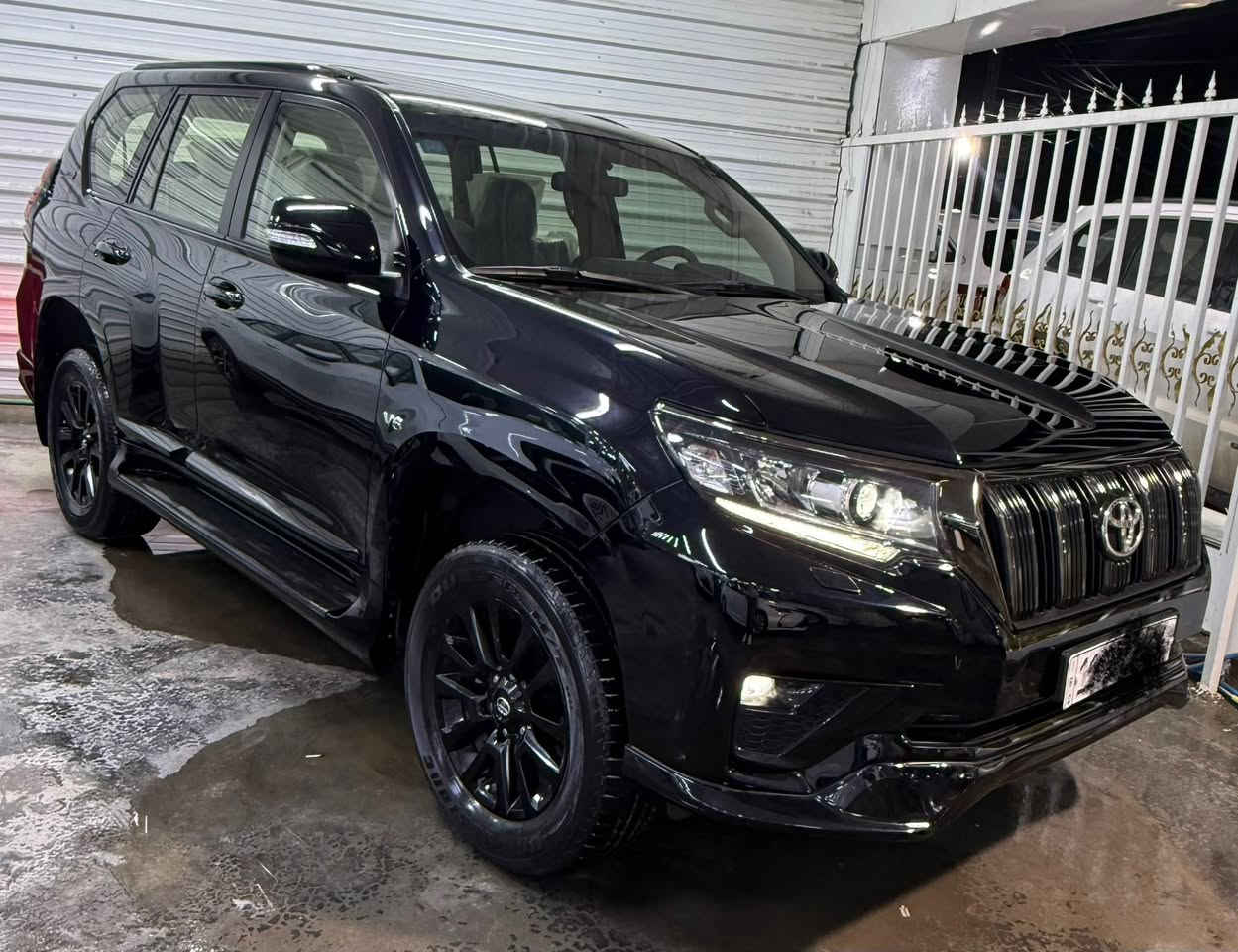 السلام عليكم برادو 2022 مدنايت فئه xvساز😍
مكفوله من الضرر والصبغ فقط ٣ اماكن بارد 
بسيطات بدون فتح البارد بسيط وممبين 
كراسي كهرباء زراك لايت كشنات تدفئه تبريد
حساس امامي خلفي هوك خلفي دبل تانكي
سلايد روف لايت زينون شاشه جبيره 6سلندر 
السياره جديده جدا ومابيه اي نقص بديها 
جديد بدون شخوط مكينه وكير على وضع
الشركه رقم بغداد تحويل ثاني يوم السعر 
408 وبيه مجال للمشتري مكان السياره
بغداد كريعات واي استفسار ***********
الي يريد السونار يراسل وتس اب
ومن الله التوفيق❤️
