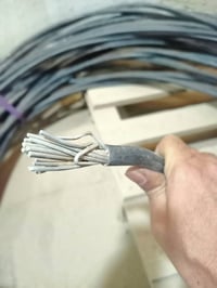 كيبل مستعمل • 2 في 70