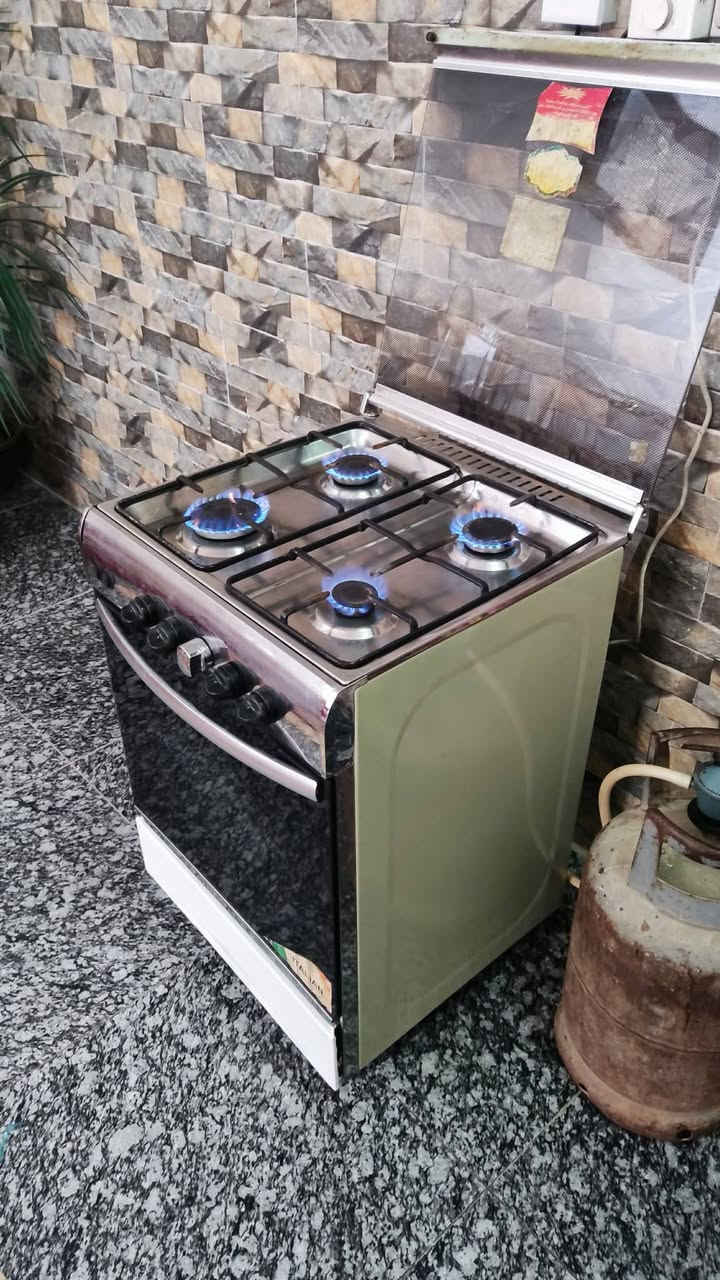 طباخ يونفرسال مصري نظافة 💯💯 كله شغال حتى الكهرباء   سعره 130
يوجد توصيل


**إذا كنت صاحب هذا الإعلان وتريد حذفه لأي سبب، رجاءا أرسل رسالة إلى الدعم الفني**