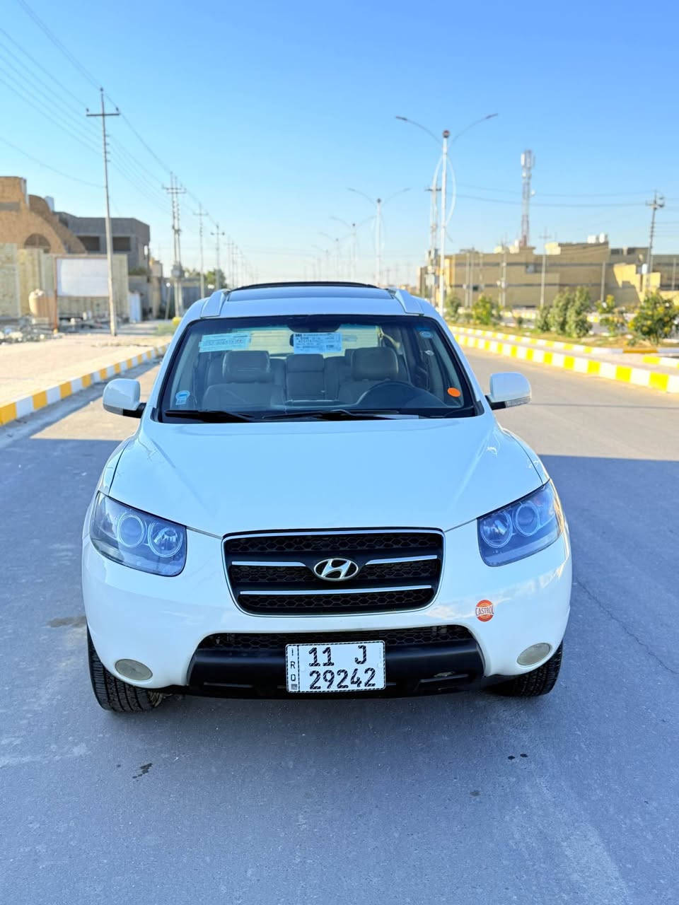 البيع سنتافيه  2009 خليجيه شريكه العامه كفاله ضربه وصبق وتبديل وفتح سياره فول موصفات ٦ سلندر ماشيه ١٧٠ الف مواصفات فتحه جلد شاشه كامره تحكم شاشات خلفيه اشاير بلمري  جلد دواخل عسلي صاج حساس خلفي رقم بغداد بسمي مشروع وطني  رقم دولي   وسياره جديده وجاهزا  وسعر ١٣٨ وبيه مجال 
***********  مكان سياره ناصريه سكان صناعي ناصرية, ذي قار
