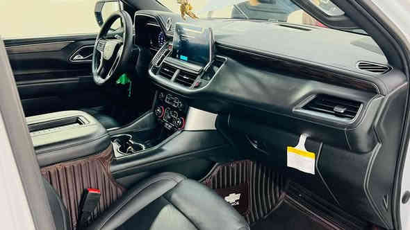 🚙 Chevrolet Tahoe 2023 – LT / White
American Import – Touring Seats
رقم أربيل نهاية مميزة
والسيارة وكالة… ثاني يوم نسويلك إياهة باسم أحد الشخصيات المعروفة في أربيل.

• محرك 5.3 V8 – 355 HP
• 10‑Speed Automatic
• 4WD Auto
• 8 Seats
• شاشة – حساسات – كاميرا خلفية
• LED – جنوط 18
• تشغيل بصمة – باب خلفي كهربائي
• تبريد ثلاثي المناطق
• Full PPF Protection

🔧 تفاصيل الضرر:
كان فقط قلع الجاملوغ جهة السايق، وبعد دخولها للورشة رجعوها كاملة.
وبالفحص ظهر برغي مفتوح وتم شده فقط—ولا أي ضرر إنشائي.
والسونار أمامكم للتأكيد.

💰 السعر المطلوب:
$50,000 USD
و 40 ورقة (forty “warrqa”).

سيارة جاهزة ونظيفة…
للجادين فقط 🌟
العنوان/الديوانية المركز 
رقم واتساب فقط(***********)
