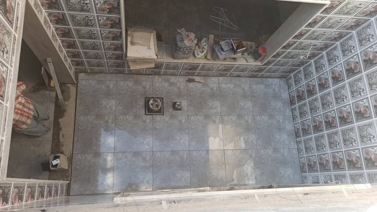 شغلي جدار ارضي بايات كاشي شغل شرط نظيف داخل الموصل فقط رقم ***********
