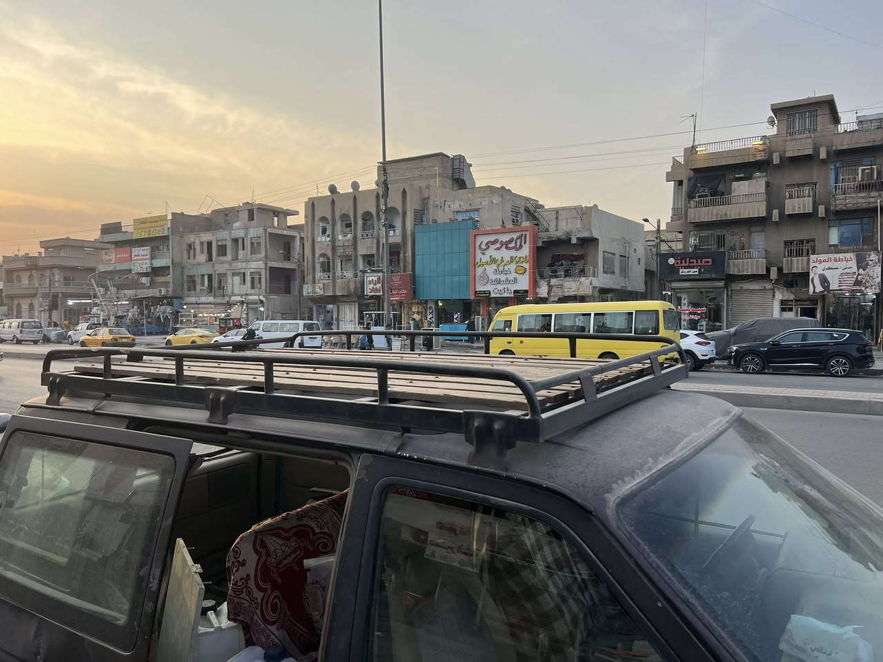 سيبايه دوج للبيع عنواني بغداد *********** السعر 75
