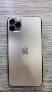 ايفون  11 برو ماكس   ذاكره 256  بطاريه 80 فيس ايدي شغال  مبدل فقط شاشه...