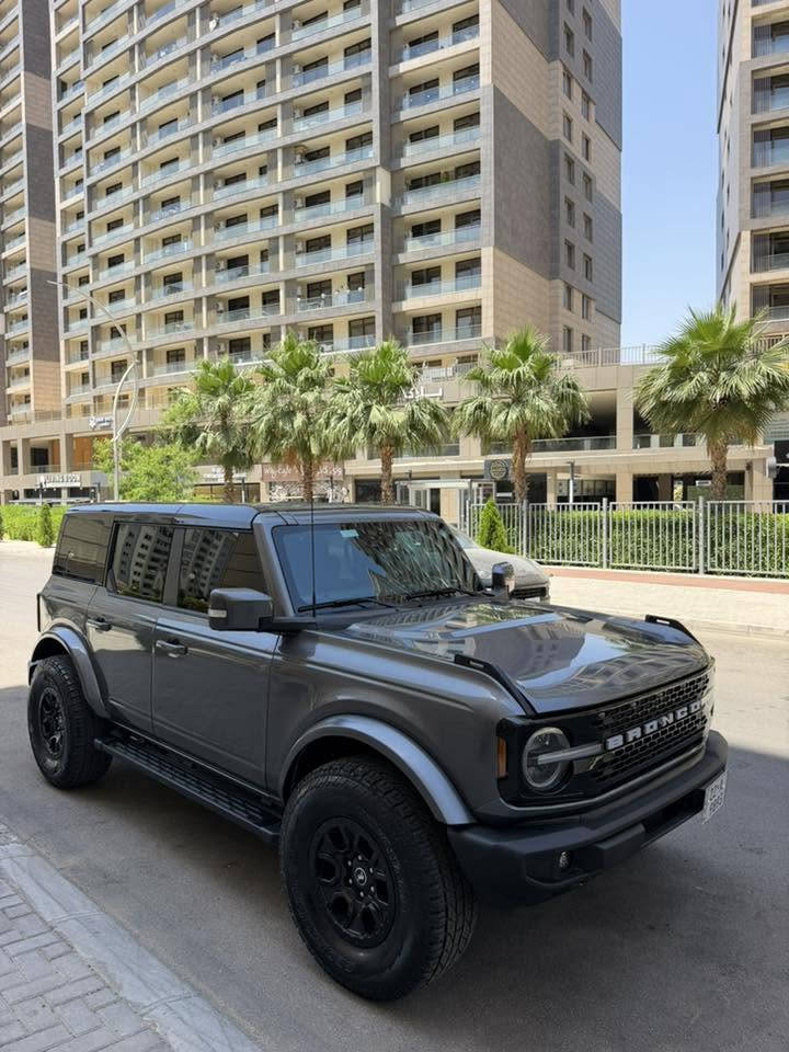 Bronco Outer banks  2024
برونكو 
موديل 2024
ماشية 9 الف ميل
سياره فووول فووول واحد على واحد
ونظافة السياره %100 جديده جداً
محرك 4 سلندر
سقف لماع بيلاد
مرقم وياها باج تظليل ٪؜80 سنة كامله
بيها بونيت و جاملغ بدون نقطه دواخل و بدون شاصي شخط مابيها 
كير محرك اكسل كهربائيات ما مفتوح وضع الشركة

سعر  320
0770 445 2620
