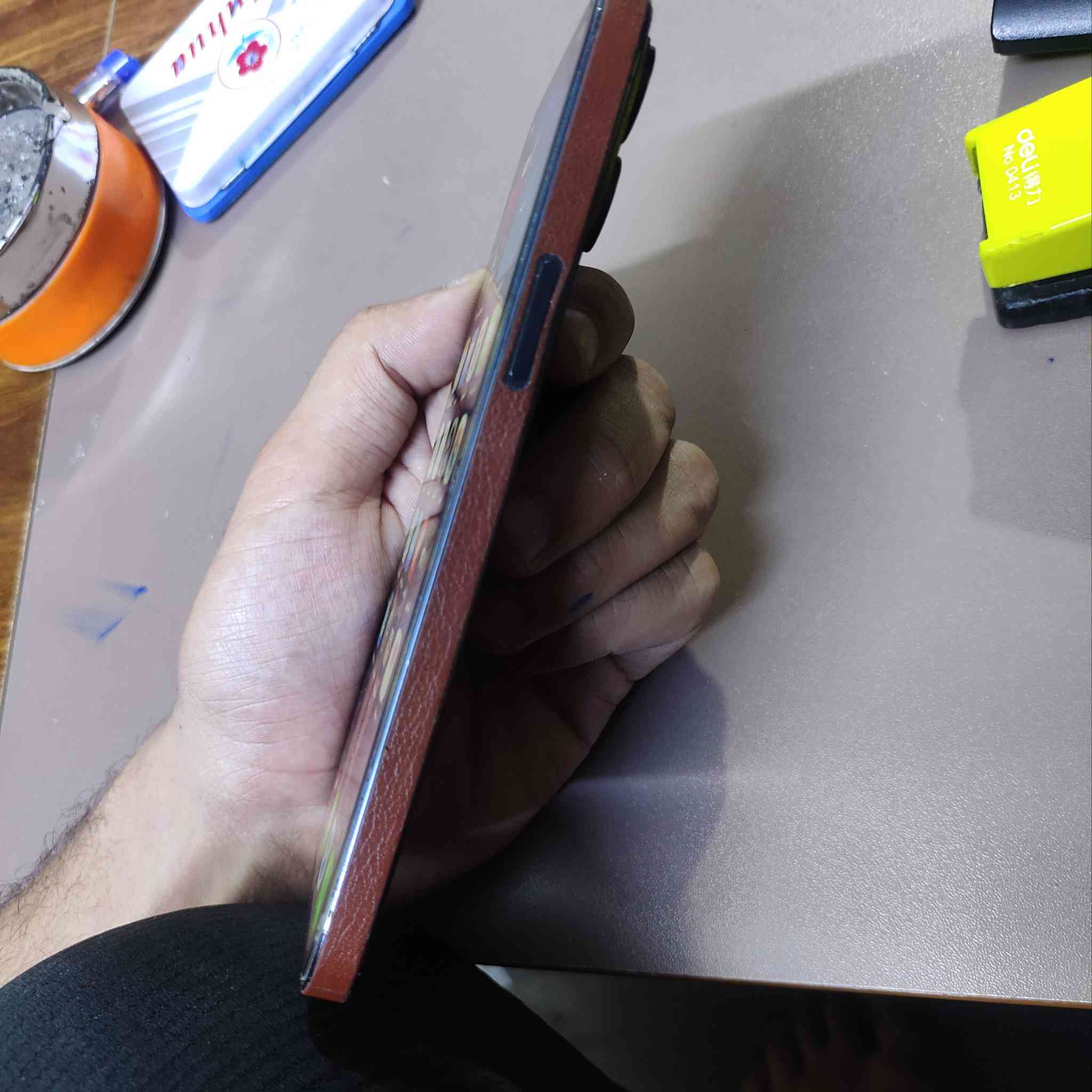 سلام عليكم
ايفون 12 برو ماكس جهاز ممبدل بي شي بطاريه 77 
بي فطر بلگلاسه وممأثر على اللمس ذاكره 256  الجهاز لون حبري ومكفول من الشخط الجهاز مغلف 360 السعر 400 وبي مجال مكاني بغداد ابو غريب 
***********
