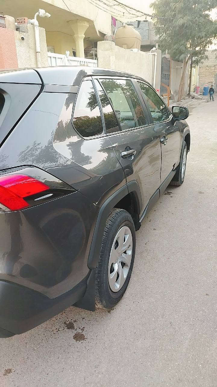 راف فور موديل ٢٣ فئة le رقم بغداد مشروع وطني بدون صبغ وبدون تبديل ماشية ١٩ ميل حادث امامي وصورها وصور الحادث مال امريكا والسونار مرفقة بالمنشور مكان السيارة ديالى بعقوبة علق اجاوبك بالمنشور تريد تفاصيل أكثر اتصل على هذا الرقم واني خادم ***********
اخوان اعتذر عن المراوس بيع فقط لان محتاج فلوس وسعر السيارة ١٨٥ ورقة قفل.
