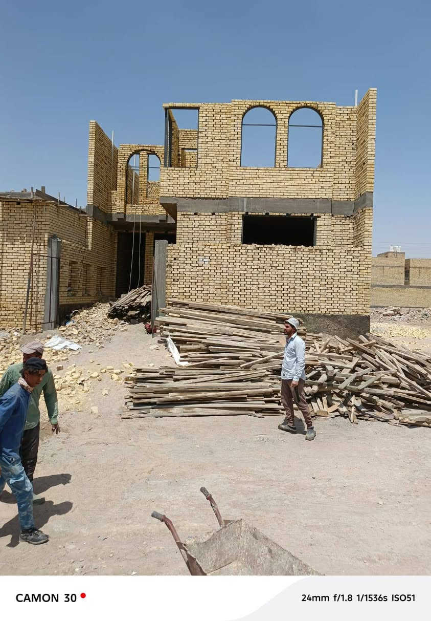 ابو ملاك زيرجاوي
هذا جزء من عملي 
***********
