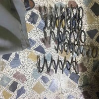 غراض للبيع منزليه + اداوات سيارات محور للبيع الرقم للتواصل 07707360390...