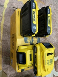 بطارية ديوالت