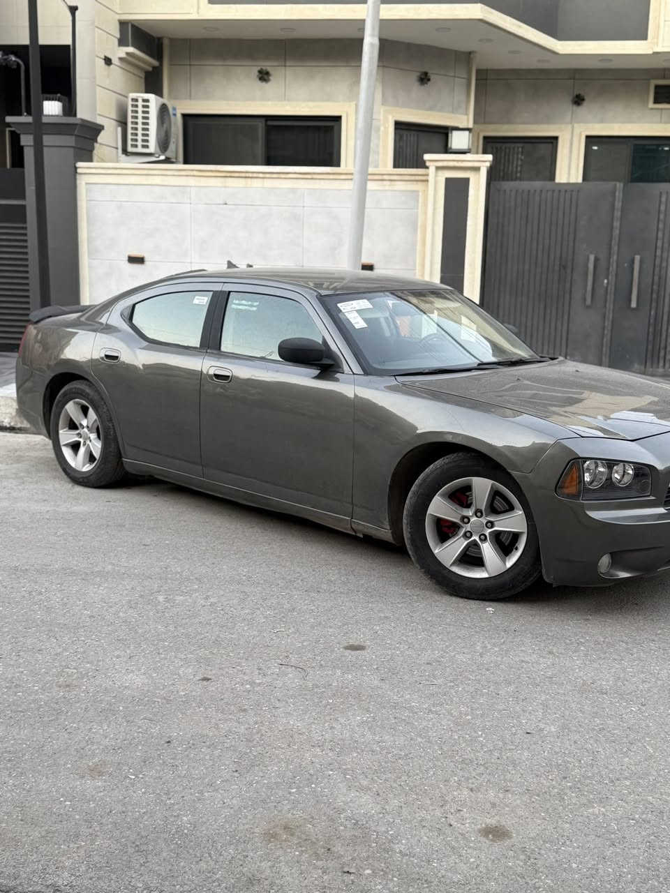 السلام عليكم
للبيع دوج جارجر 2008
مكينه 3.5 اصل ABS
ضررها جملغ وبوند وبيها كم قطع صبغ ابيع حازم جمالية
كشنات كهرب
تبريد ثلج
كهربائيات كله شغاله
طخم جديد
شاشة كامرة
سنوية جديدة رقم جديد
السعر 107 وبيها مجال
(***********)واتس)(***********)
