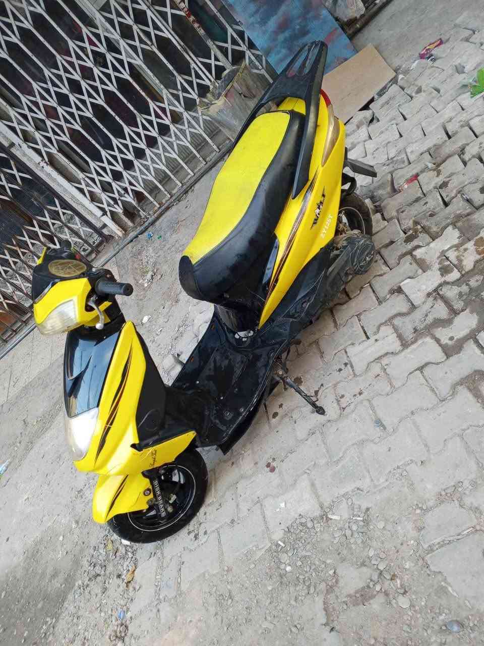 سلام عليكم سكنس صيني لبيع شغاله ء125قفل لحد يعامل *********** بغداد, العراق
