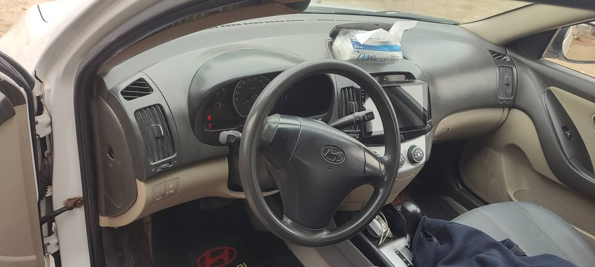 السلام عليكم النترا للبيع رقم بغداد مشروع وطني
***********
