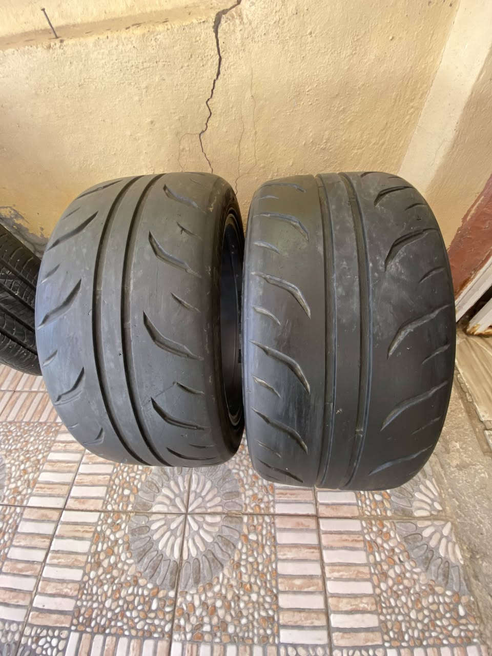 سلام عليكم
ويل كب رياضي حجم 18انش توو سايزز تاير خلفي سمي سلك ويل مختم 700kg السعر 300 الف وبي مجال قليل العنوان بابل/ المدحتية/ ***********
