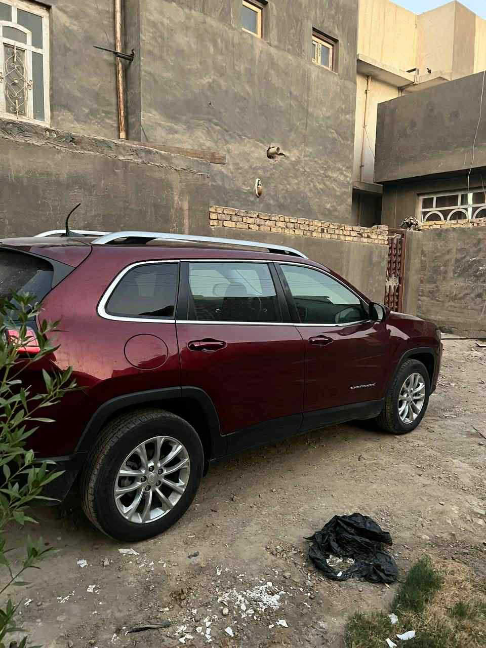 جيب بزون موديل ٢٠١٩ مكفول ماعده البنيد مصبوغ فقط مكينه ٢٤٠٠ ماشيه ٦٠ السياره ابدل سستم ايرباكات راجعه ابلاد كشن مخمل السياره جديده ماعوزها شي تخم تاير حداديه جديده سعر ١٤٠ الشراي يتصل *********** العنوان بابل شوملي بيها مجال الشراي
