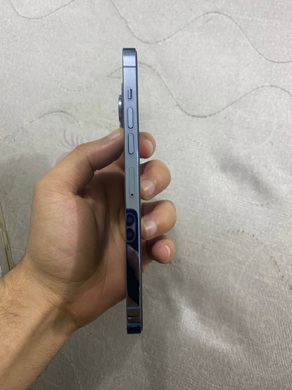 سلام عليكم 13 برو ماكس بطاريه 79  ماستر بلادي

ذاكره 256
650 بي مجال
بغداد الحسينيه

***********
