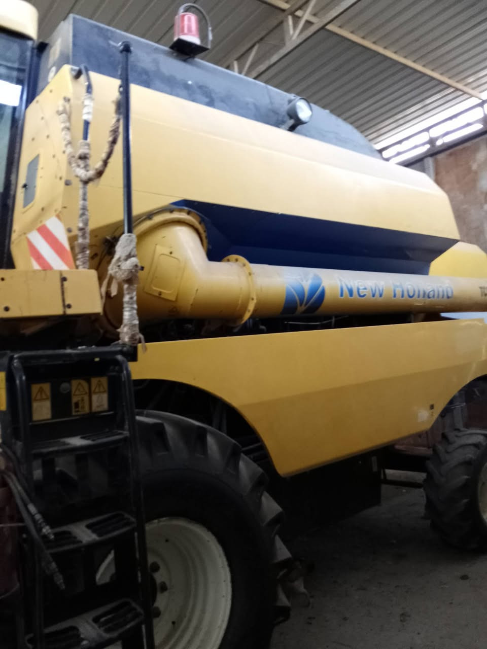 سلام عليكم لبيع حاصوده 5 بلم هايدرو 60 50 سعر خاص كفاله عامه رقم الهاتف ***********
