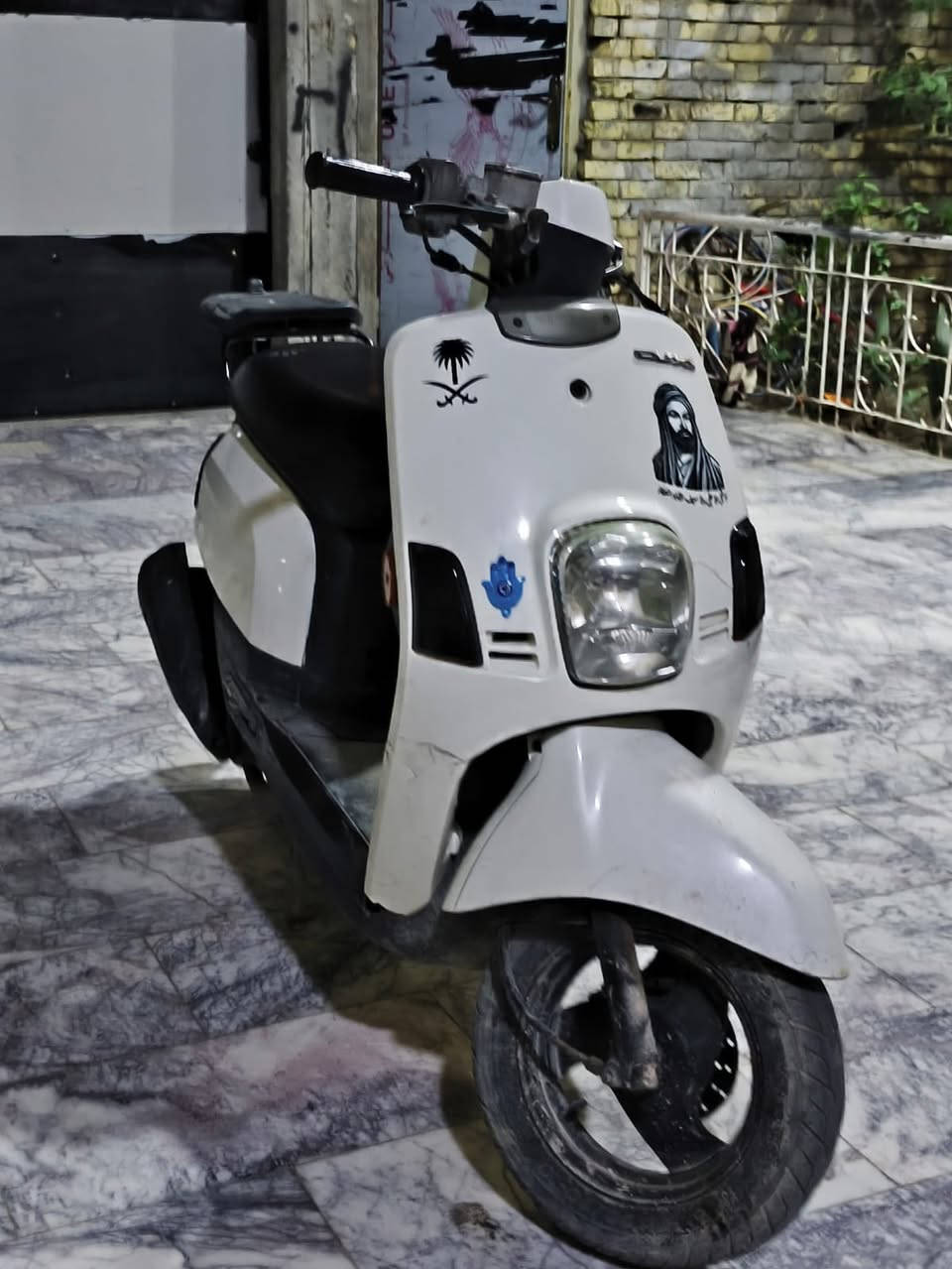 مكاني قرنه ***********
