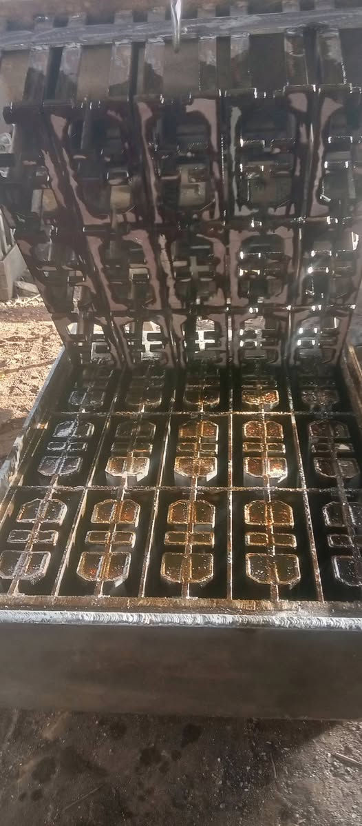 تصنيع كافة أنواع القوالب
مع التنصيب 
للاستفسار الاتصال على الرقم 
واتساب ***********
***********
