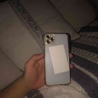 آيفون ١١ برو ماكس • ٢٥٦ • سيم عاطل