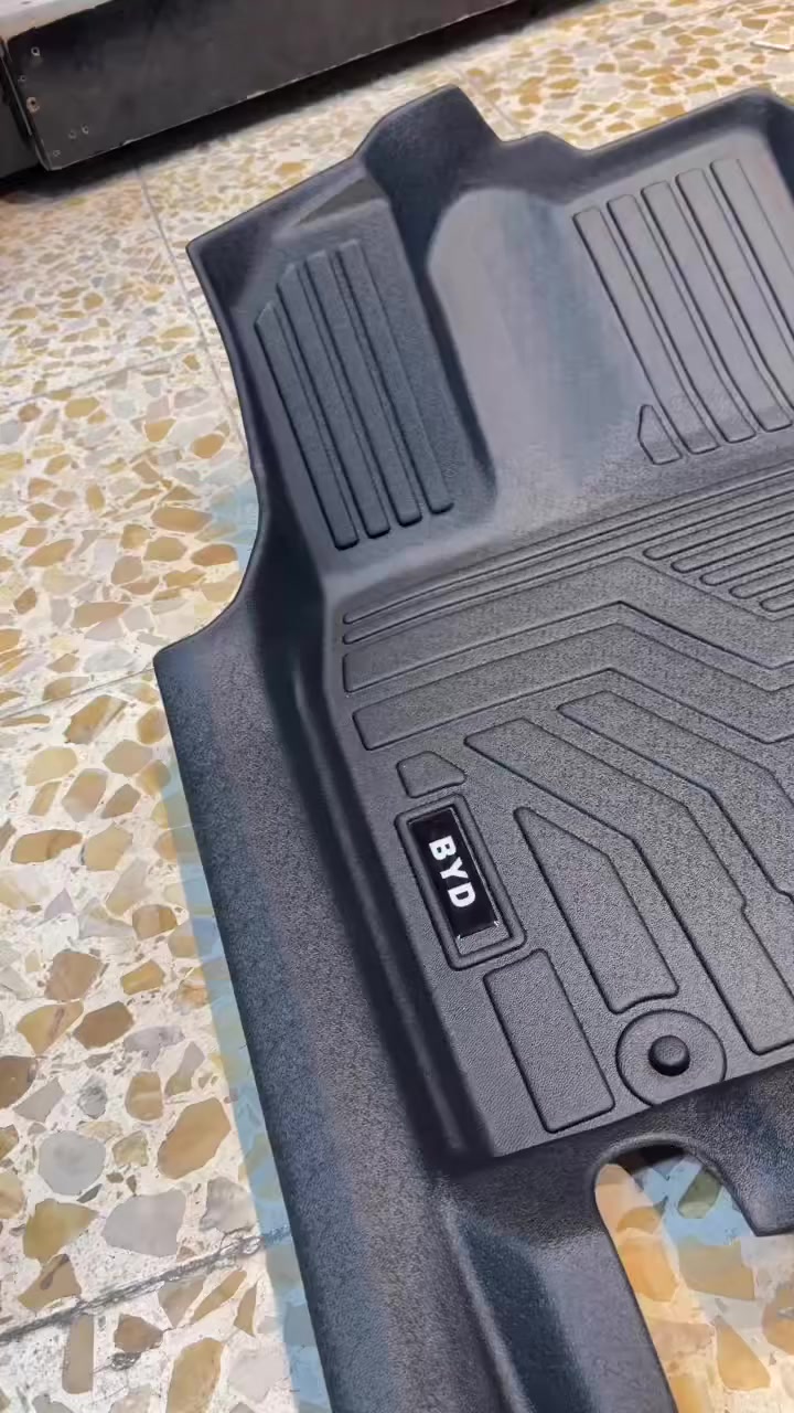 مركز دلع سيارتك
التواصل على الواتس اب 
او الاتصال على 
ابو سلطان 
*********** 
مركز دلع سيارتك
