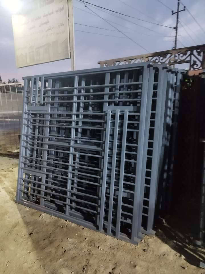 شباك جنل 200 *200 سعر (١٣٠) شباك جنل 150 *200 سعر (١٠٥) باب جنل 100 *270 سعر(١٣٠) *********** الله يرزق الجميع
