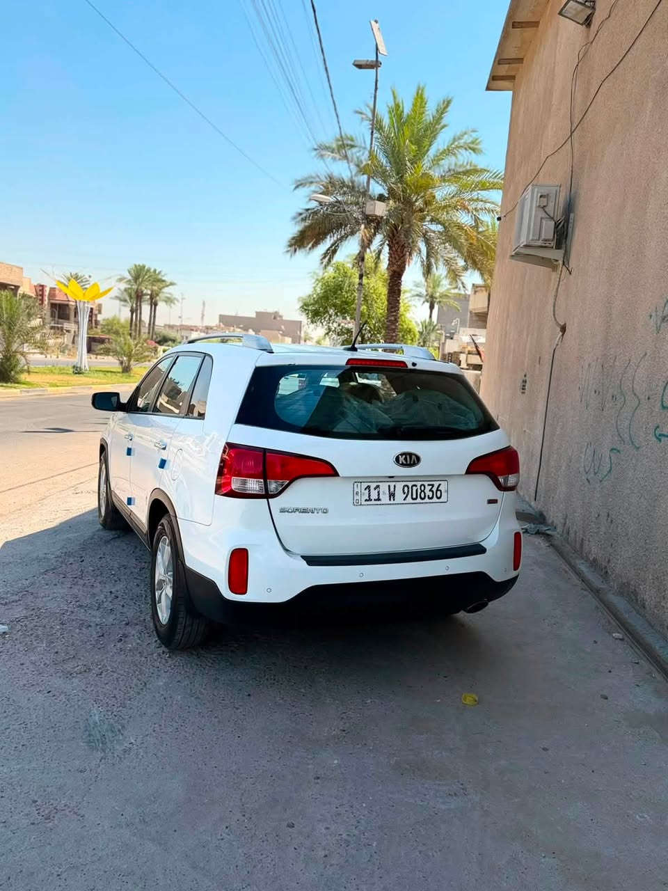 السلام عليكم
من رخصة الأدمن المحترم..
  سعر.  👈(137)👉وبيها مجال بلاش والله 
للبيع سيارة سورينتو 2014 
وارد أمريكي السيارة بيها جاملغ خلفي
والباب من جهة الصدر عكس السايق
السيارة حلوه وجديدة بمعنى الكلمة 
بجم كبس كبس شواصي  لغود كفاله
بدون أيرباك 
رقم السيارة بغداد مكان السياره بغداد
مواصفات السيارة مكينه  6 سلندر 🚀
7 راكب 3 قطع تبريد معروفه مواصفات
السيارة فول عدا البصمة والبانوراما 
سعر السيارة137$ وبيها مجال 
الرقم :***********
الاتصال فقط على الرقم غير متواجد على
البرامج
