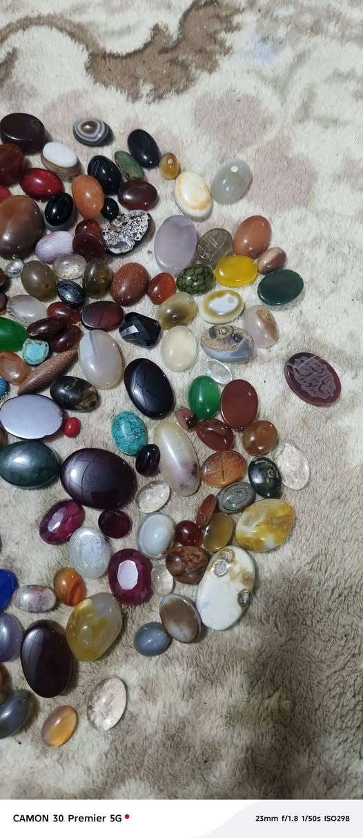 السلام عليكم ورحمه الله
عندي احجار مثل ما واضح الفيديوا والصور ابيع اعلئ سعر وشكرا للجميع


**إذا كنت صاحب هذا الإعلان وتريد حذفه لأي سبب، رجاءا أرسل رسالة إلى الدعم الفني**