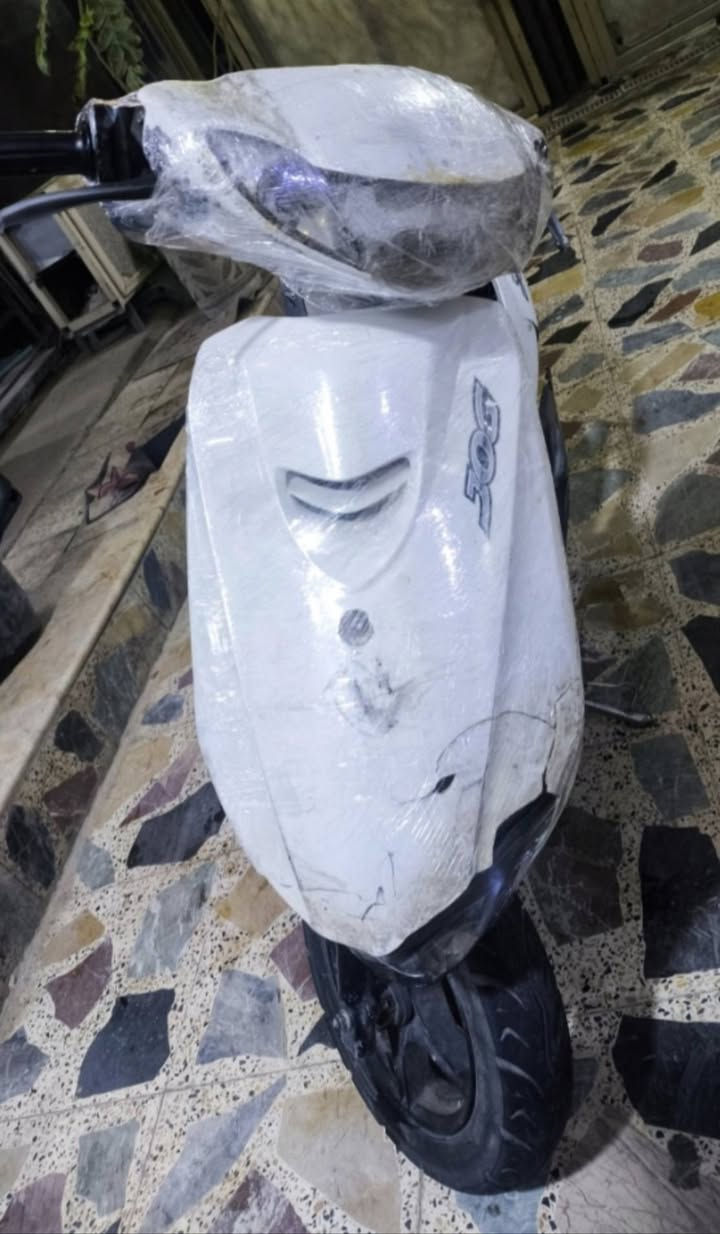 دراجه عصفورية نوزل.  للبيع
شغالة هندر وسلف.  

مفتوحة مرة وحدة فقط. 
عوزها تصليحات بسيطة. 
السعر 200 وبيها مجال. 
شراي خاص.


**إذا كنت صاحب هذا الإعلان وتريد حذفه لأي سبب، رجاءا أرسل رسالة إلى الدعم الفني**