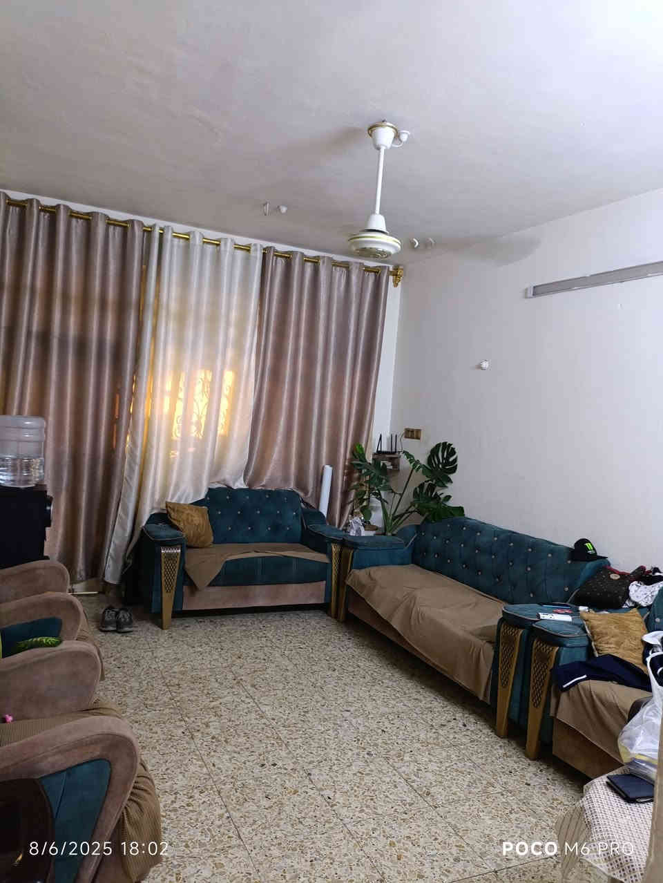 مشتمل ٥٠ متر للبيع طابو صرف وباسمي 👍👍
يتكون من صاله ومطبخ وحمام وترك الطابق الارضي😍😍
الطابق الثاني .. غرفتين نوم وحمام 😍😍
بناء سنة ٢٠٢٠   👀
              الموقع .........................................           ديوان المخابرات خلف شارع ٦٠ قرب مدرسة الفاو 🌷🌷
للاستفسار *********** 📞📞☎️☎️
