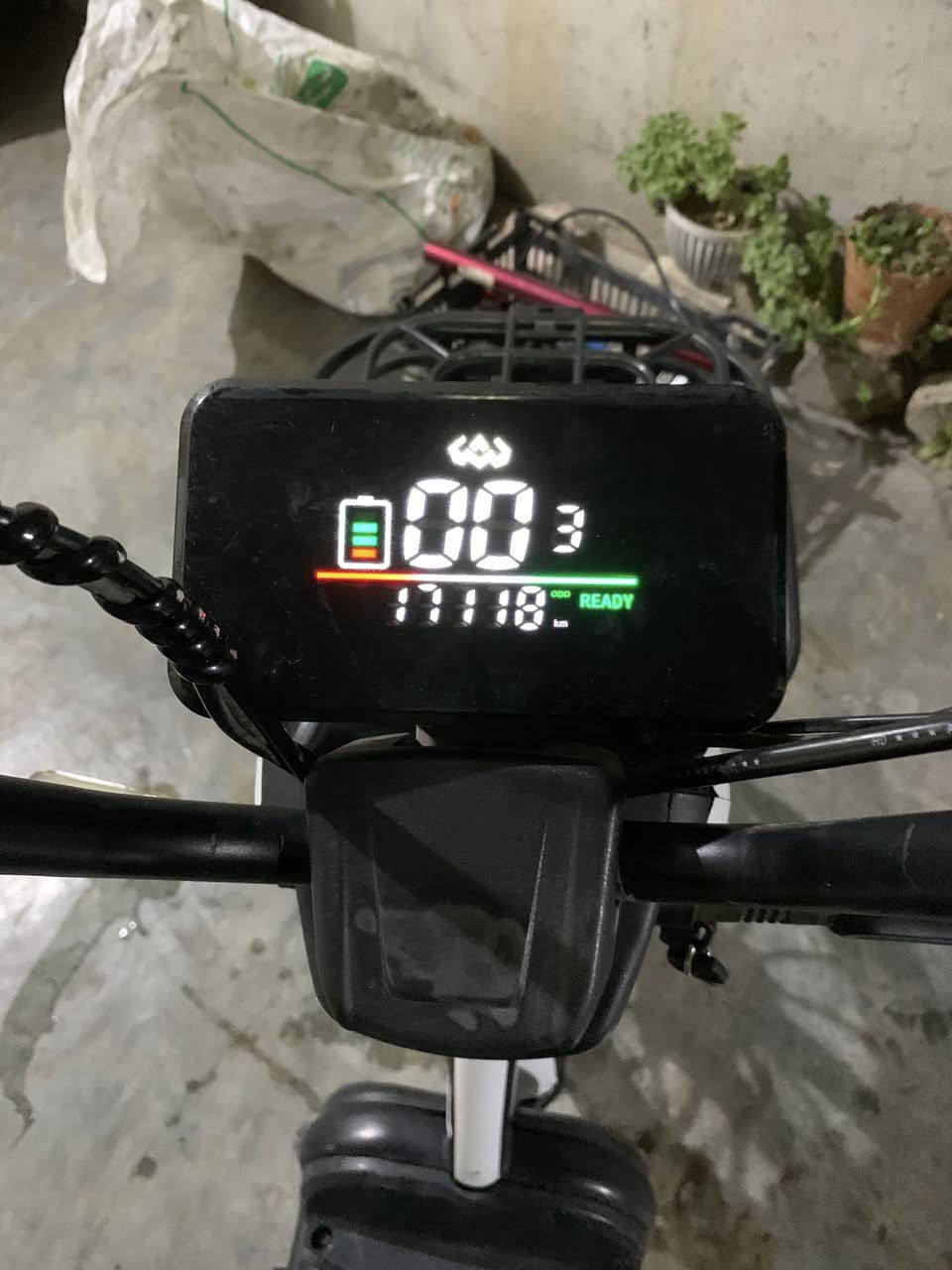 السلام عليكم
دراجه شحن للبيع سعر 225 الف وبي مجال
مكاني القادسيه الثانيه حي 16 اب

الصنع شركه ويلي
معرض هاوجي 
4 سرع 
5 باتري نص عمر 
العطل دبل اشاير ما يشتغلن. ول بريك كدام ما يشتغل


**إذا كنت صاحب هذا الإعلان وتريد حذفه لأي سبب، رجاءا أرسل رسالة إلى الدعم الفني**