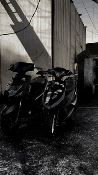 دراجه للبيع مستعجل ع بيعتها دراجه نضيفه بمعنى الكلمه الله شاهد واضمنلك...