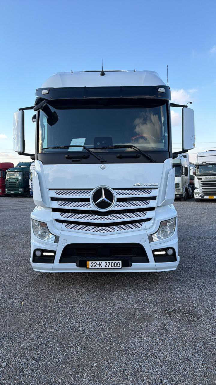 سلام وعليكم اكتروس وحش قماره ناصيه  حجم المكينه 1843 موديل 2016  فول فول موصفات كامره وحساس ورادار وردتايدر فول لاخير مربوطه عربانه شمتز مكفوله كفاله عامه توه مسجله بشهر لواحد تخم تاير راس وعربانه لاستفسار *********** سعر خاص
