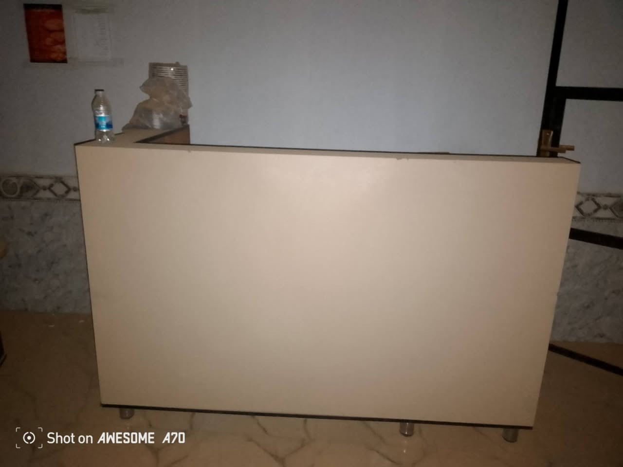 اغراض مطعم للبيع 
الاسعار بيهم مجال 

فرن البيتزا 500 
شواية الكص 225
كرل 250 الف
مثرامه 200
قلاية الفنكر 350
عجانه عشره كيلو 150
ميز ستيل مترين 150
ميز ستيل متر 75
تخته 10
ميز حديد 65
ميوز طعام 45 مع 3 كراسي
ميز كاشير 150 والياخذ الغراض شلع اله كل النواعم هديه
الشراي يتفضل على الخاص لطفاً


**إذا كنت صاحب هذا الإعلان وتريد حذفه لأي سبب، رجاءا أرسل رسالة إلى الدعم الفني**