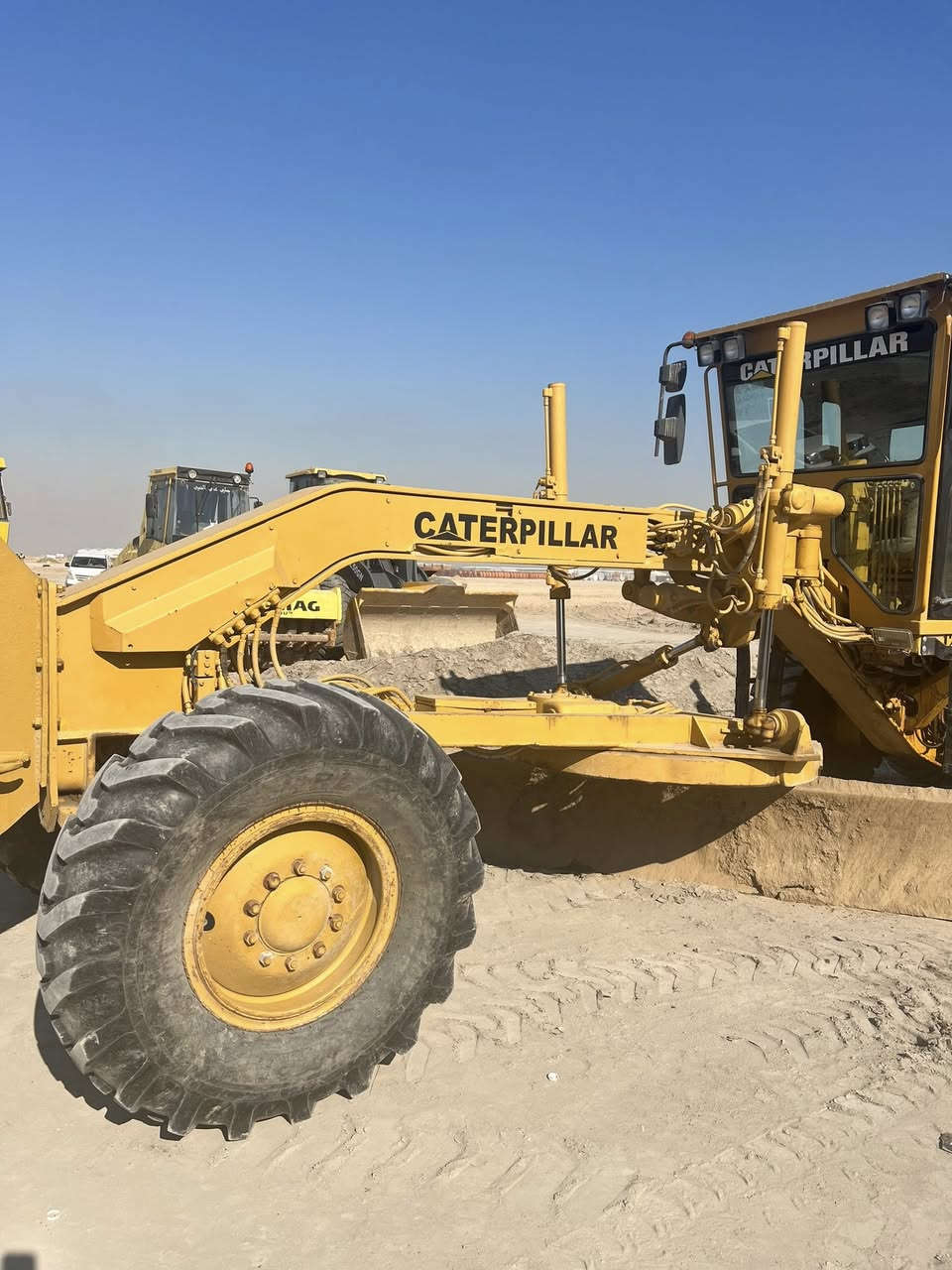 كريدر مديل 81 مكان البصره ***********
