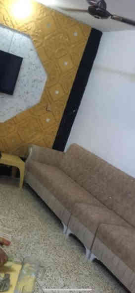 السلام عليكم بيت للايجار يبعد عن الشارع العام 100متر قاطين 3غرف نوم مقابل حي الاسرى خلف المعارض الشارع الرئيسي ل حي الجهاد الايجار 200فقط ***********
