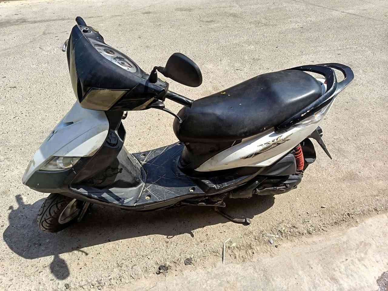 ثعلب كله شغال وجاهزه السعر 350 مكاني بل شعله مكلف بل نشر مراسله واتساب ***********
